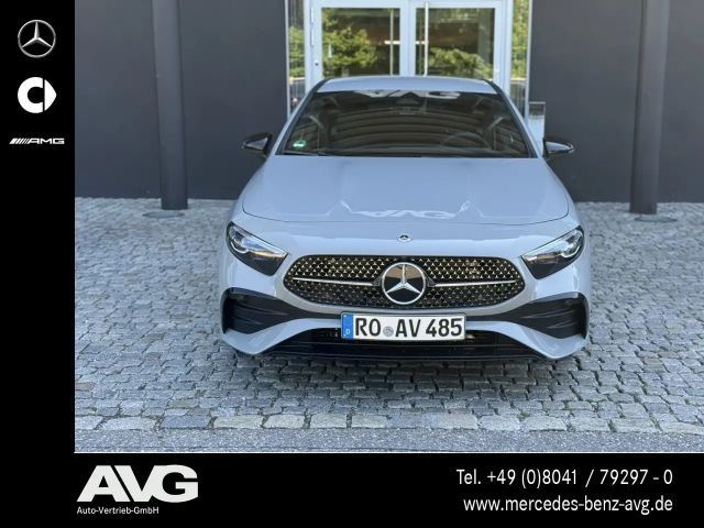Mercedes-Benz A 200 AMG Line