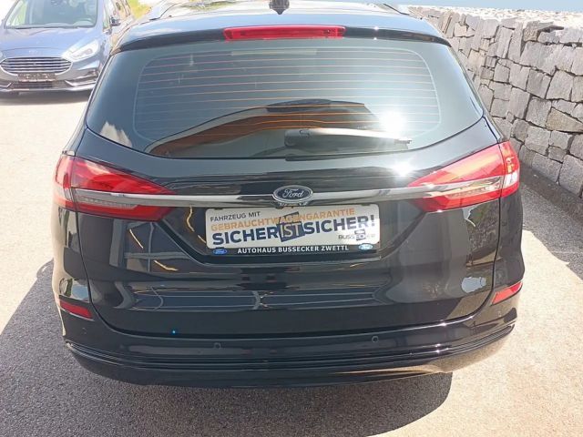 Ford Mondeo Titanium