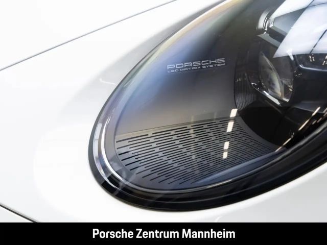 Porsche 992 Cabrio Carrera GTS