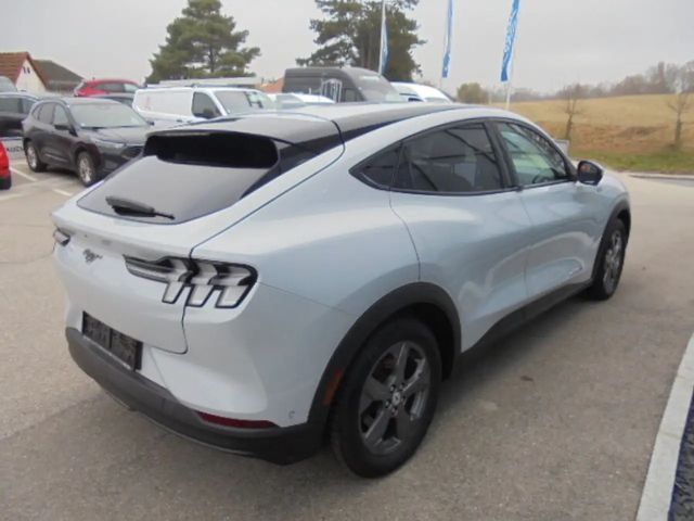 Ford Mustang Mach-E Extended range RWD