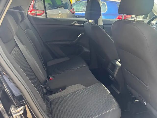 Volkswagen T-Cross 1.0 TSI