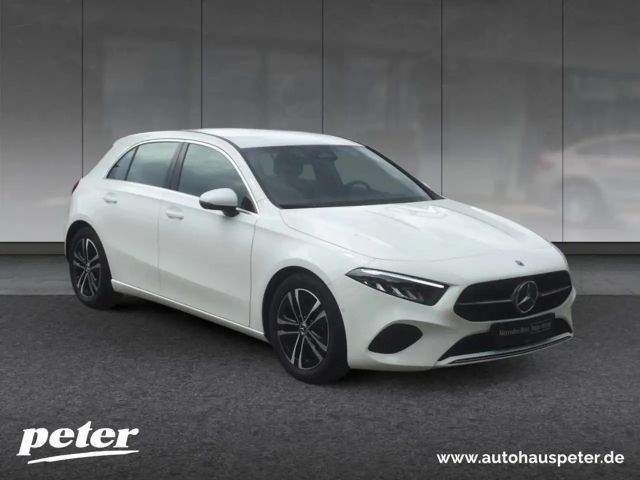 Mercedes-Benz A 220 4MATIC Progressive