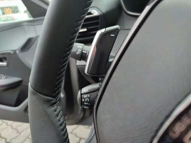 Peugeot E-208 Allure Pack Hybrid