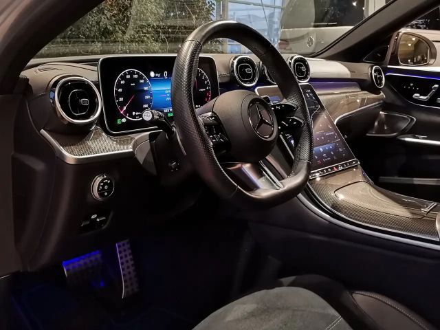 Mercedes-Benz C 300 4MATIC AMG Line