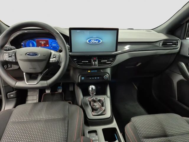 Ford Focus ST Line Wagon