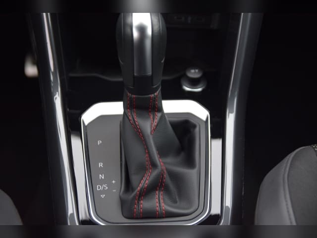 Volkswagen T-Roc DSG