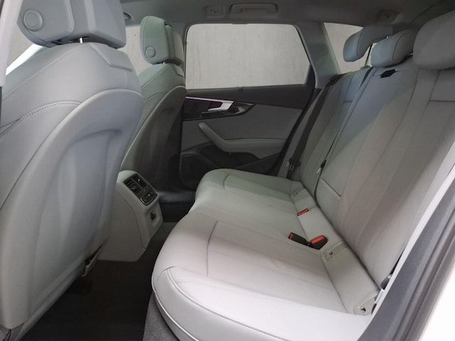 Audi A4 40 TFSI Avant S-Line S-Tronic