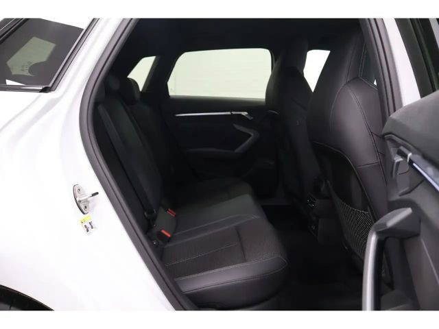 Audi A3 35 TFSI S-Line Sedan Sportback