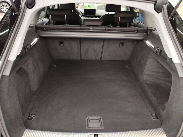 Audi A4 40 TFSI Avant S-Tronic
