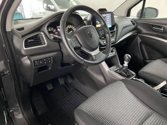 Suzuki S-Cross S-CROSS Shine 1,4 129PS Allraad 6G Schalter