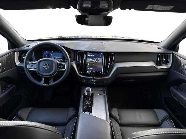 Volvo XC60 Dark Plus