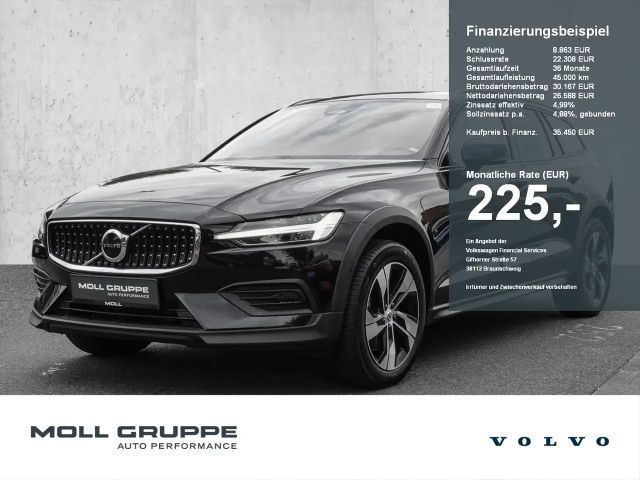 Volvo V60 Cross Country AWD Plus