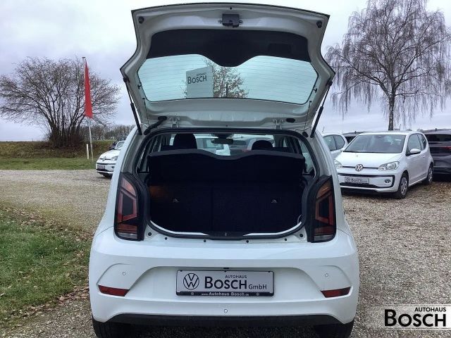 Volkswagen up! Move Move up!