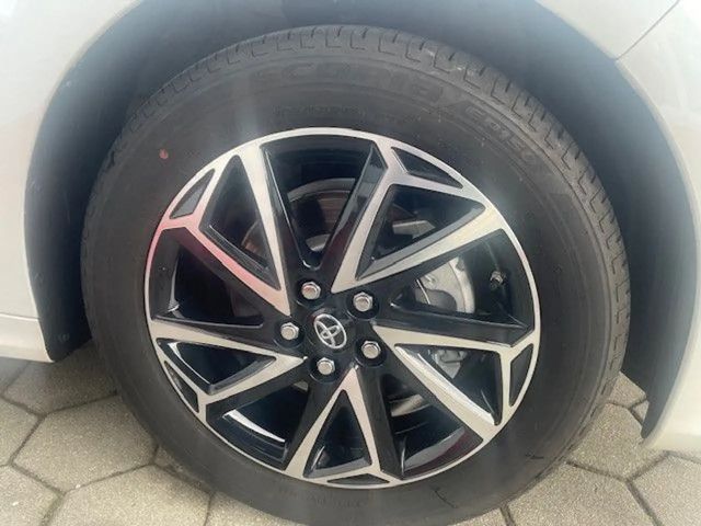 Toyota Yaris Hatchback Hybride Team D