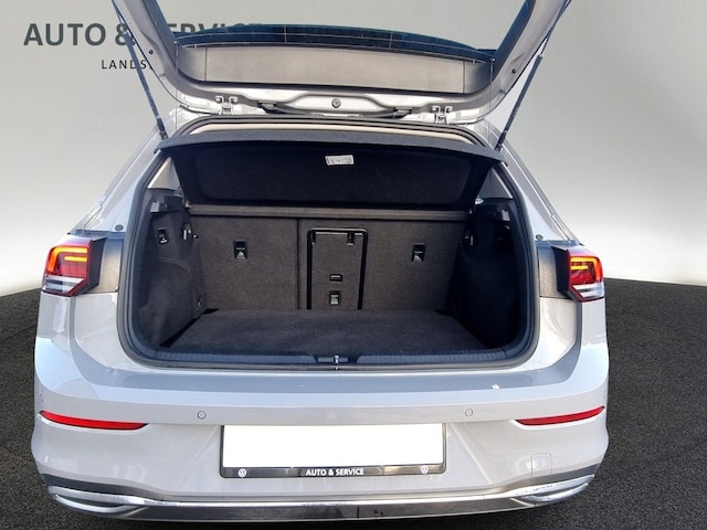 Volkswagen Golf 1.5 TSI Golf VIII Life Move