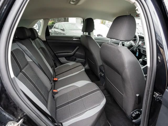 Volkswagen Polo 1.0 TSI DSG Highline