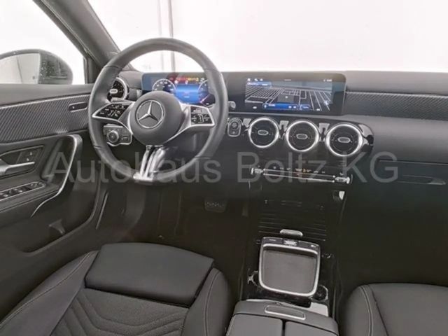 Mercedes-Benz A 200 Progressive