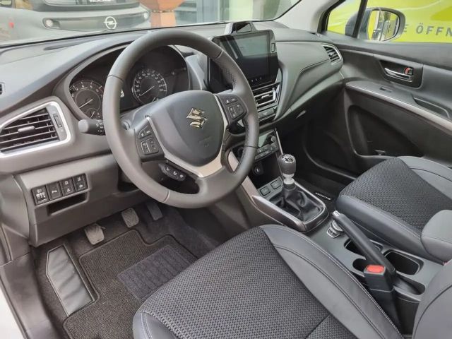 Suzuki S-Cross AllGrip Flash Hybrid