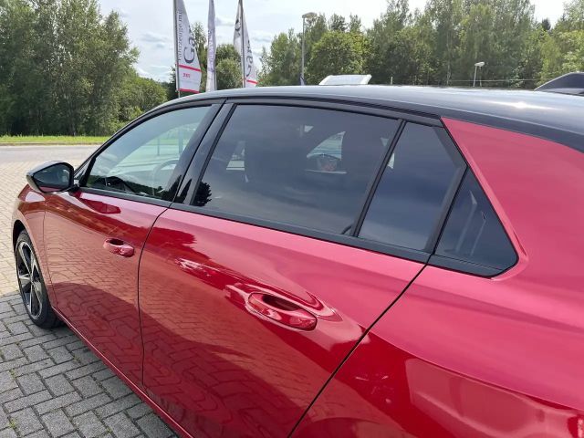 Opel Astra GS-Line Grand Sport