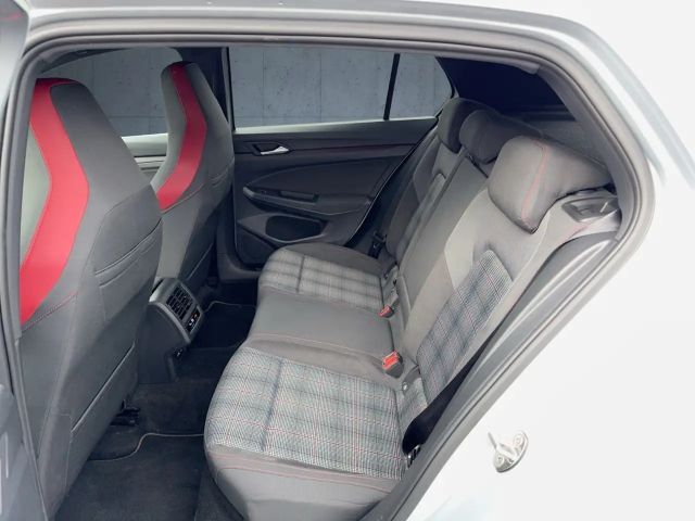 Volkswagen Golf Business DSG GTI