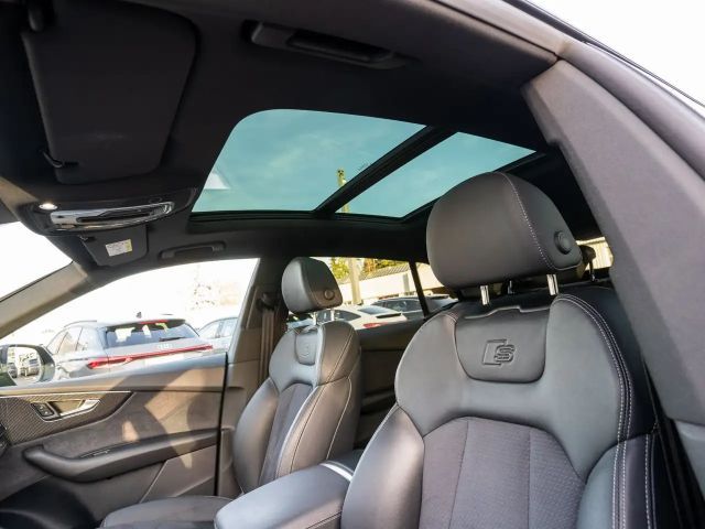 Audi Q8 55 TFSI Quattro