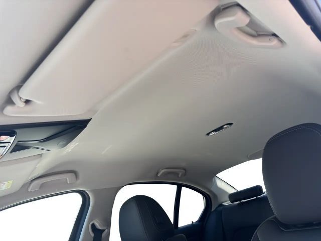 BMW 320 320i Sedan xDrive