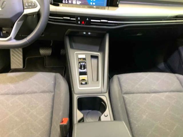 Volkswagen Golf DSG Golf VIII Life Variant