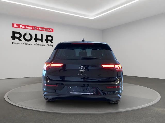 Volkswagen Golf 1.5 TSI BMT Golf VIII