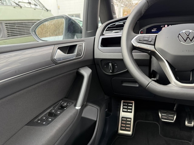 Volkswagen Touran DSG IQ.Drive