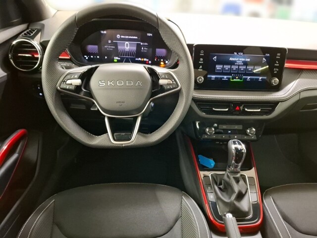 Skoda Fabia 1,0 TSI DSG LED PDC SHZ SMARTLINK