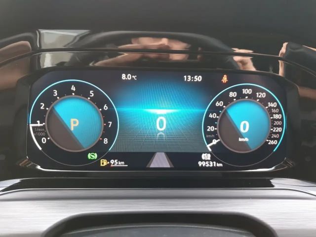 Volkswagen Golf 1.5 eTSI DSG IQ.Drive Style