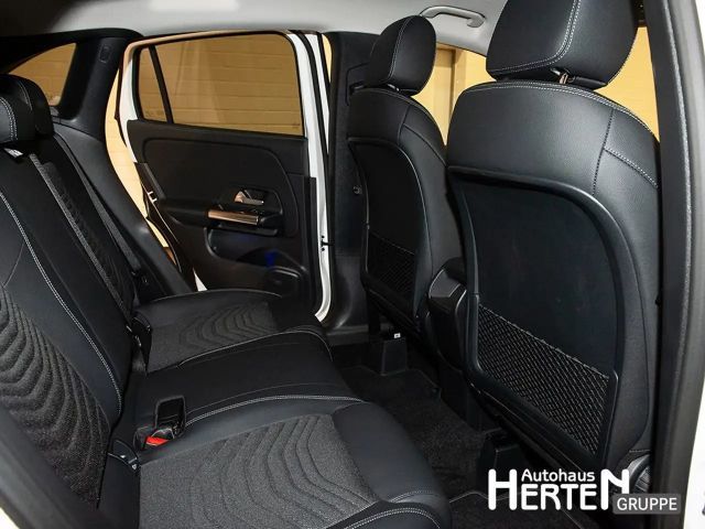 Mercedes-Benz GLA 250 GLA 250 e