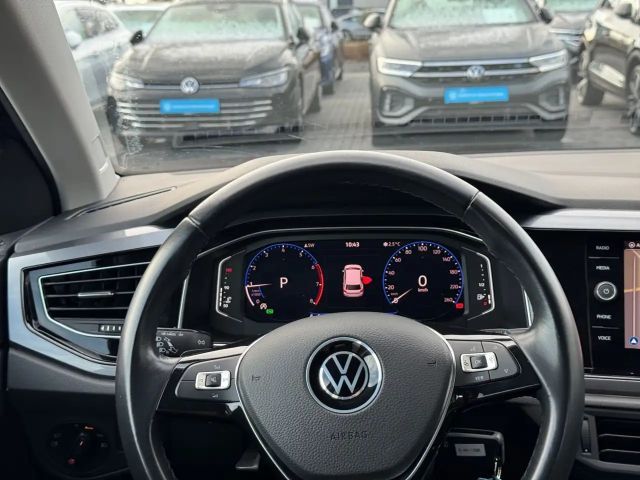 Volkswagen Polo 1.0 TSI DSG Highline