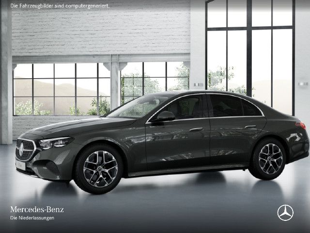 Mercedes-Benz E 200 Sedan