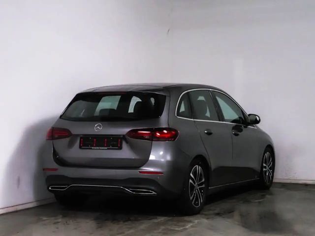 Mercedes-Benz B 200 Progressive