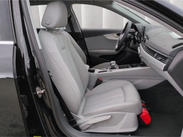 Audi A4 35 TFSI Avant S-Line
