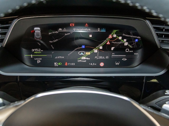 Audi Q8 e-tron 50 Quattro S-Line