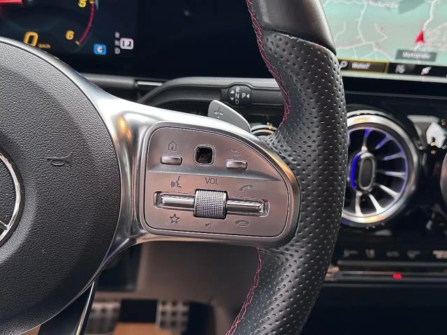 Mercedes-Benz GLA 220 AMG Line GLA 220 d