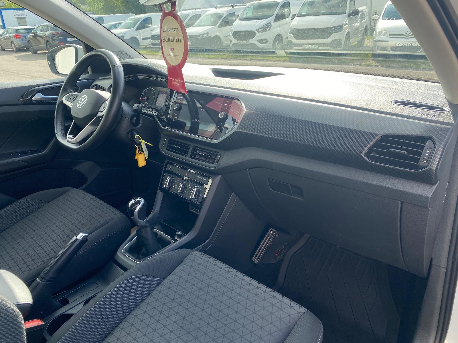 Volkswagen T-Cross Life