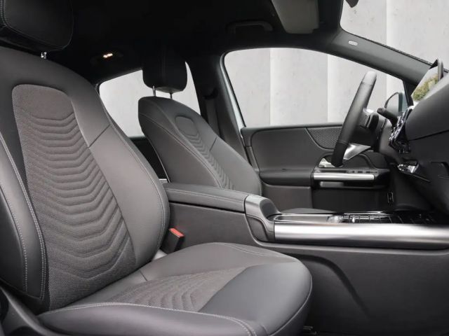 Mercedes-Benz B 180 Progressive