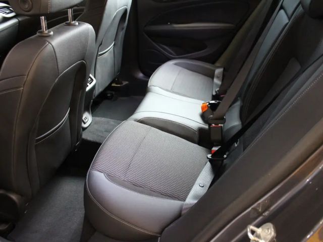 Opel Insignia Elegance Sports Tourer