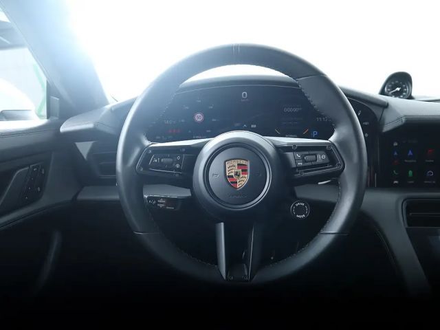 Porsche Taycan Turbo
