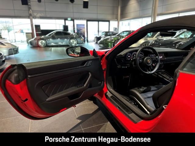 Porsche 992 4 Cabrio Carrera GTS