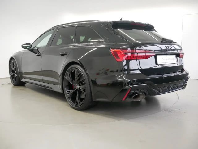Audi RS6 Avant Quattro