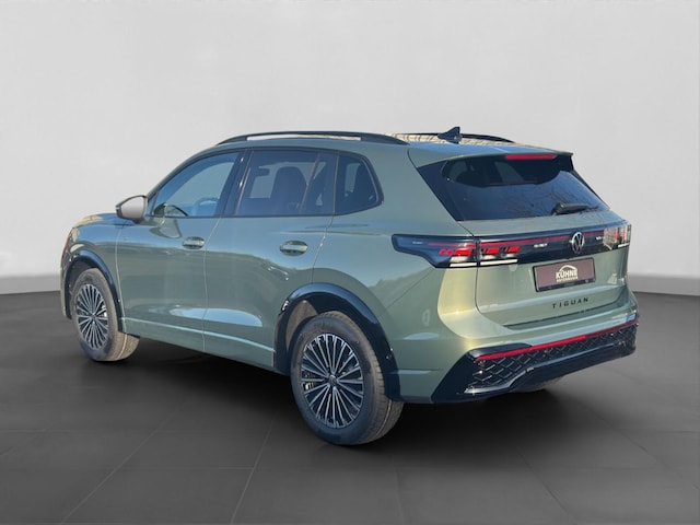 Volkswagen Tiguan 2.0 TDI DSG R-Line Style