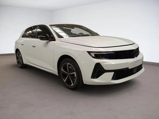 Opel Astra GS-Line Grand Sport