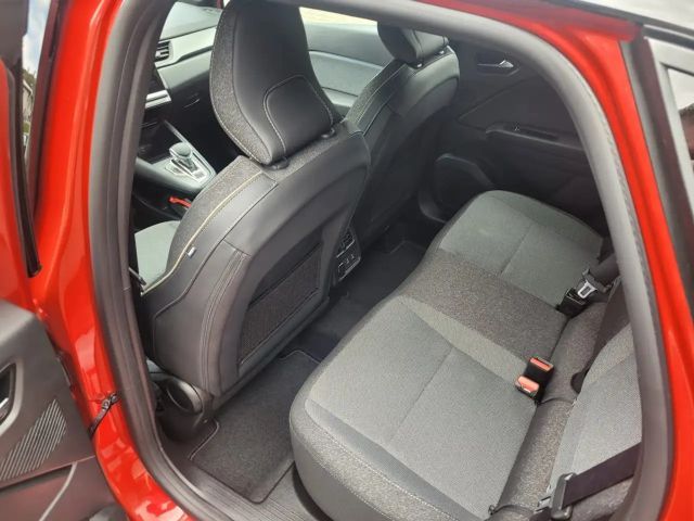 Renault Captur EDC Hybrid Techno