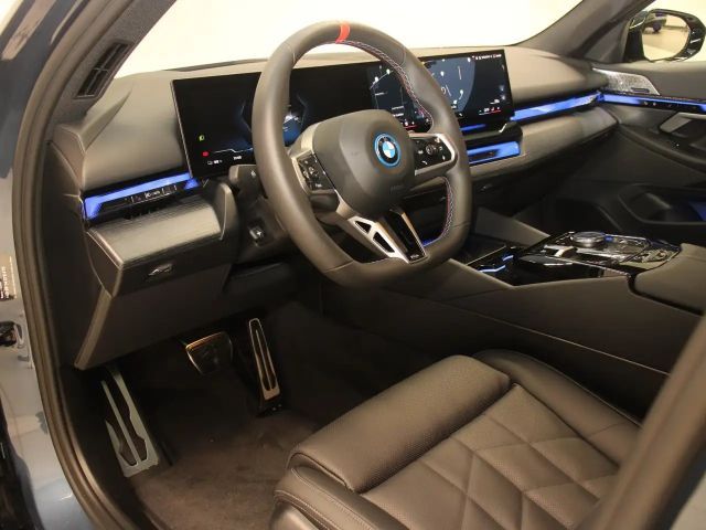 BMW i5 M60 Touring xDrive