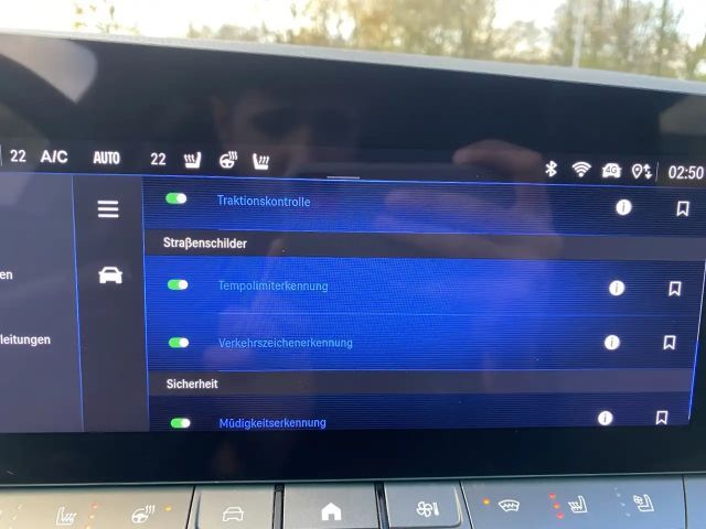 Opel Astra Sports Tourer Ultimate