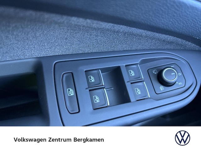 Volkswagen Golf 1.5 eTSI Golf VIII